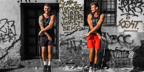 Crosses - Křížení rukou